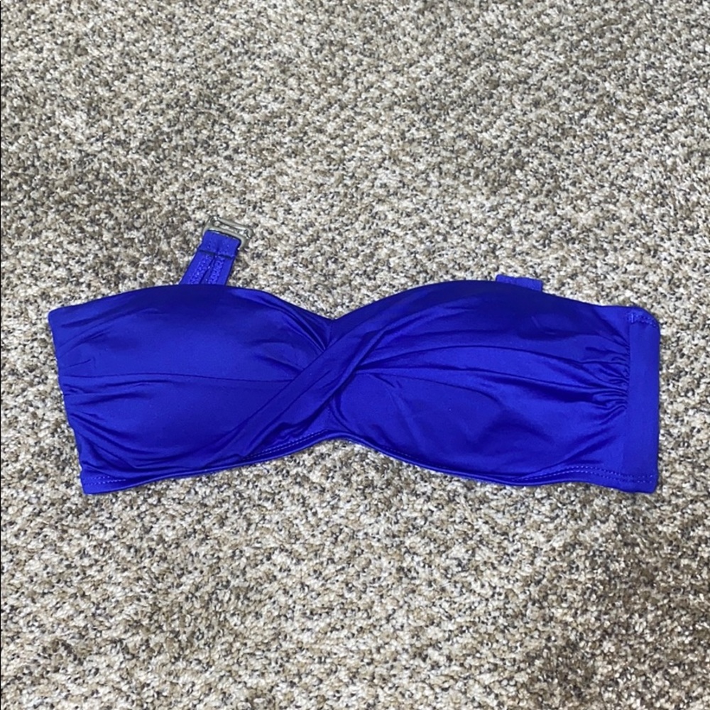 Strapless bathing suit top